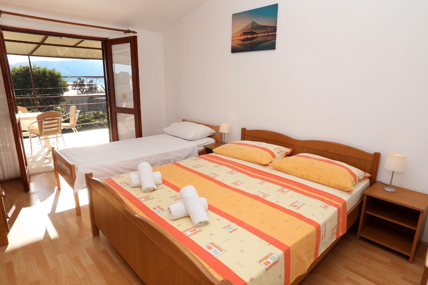 Apartments Ante - 50 M From The Sea Seget Vranjica Extérieur photo